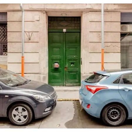 Apartman Downtown With Balcony